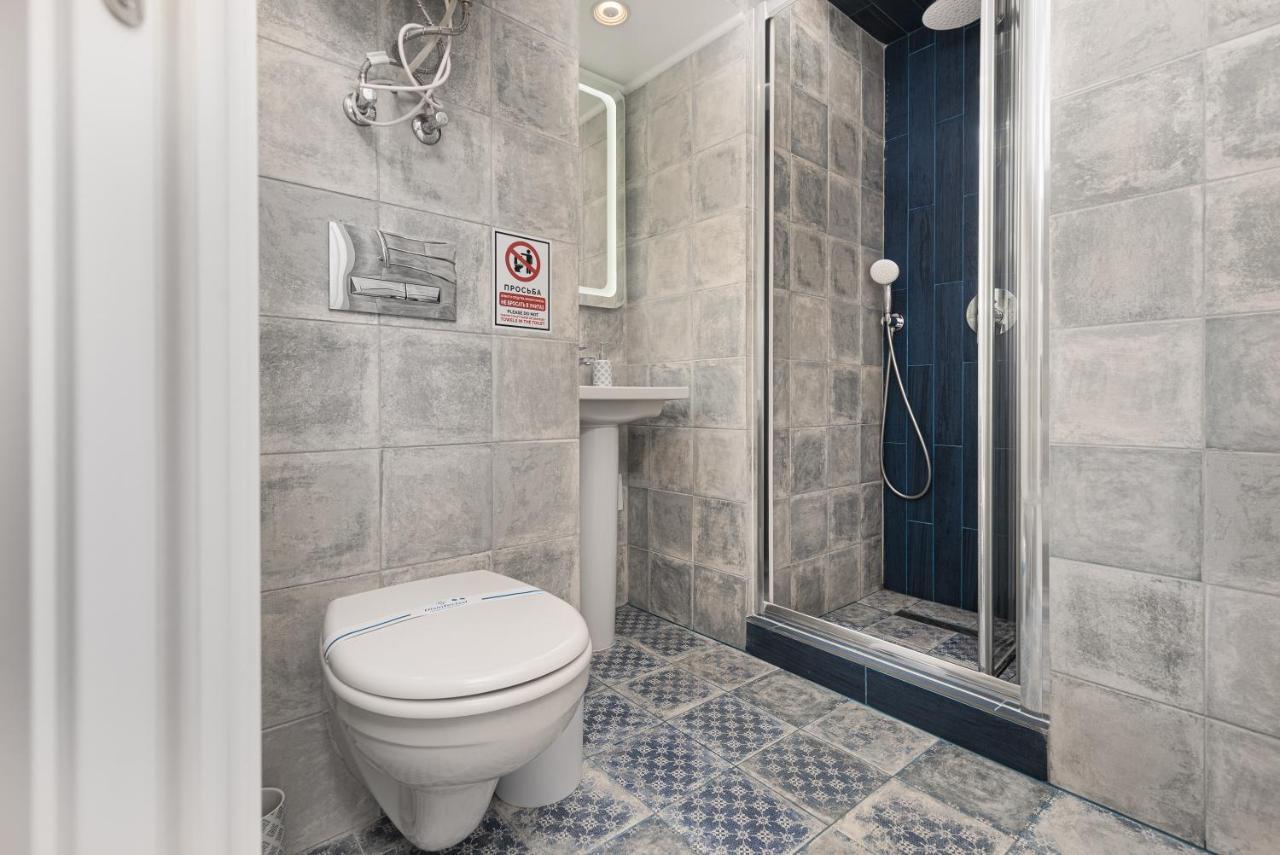 Suites On Chaikovskogo Odessa Exteriör bild