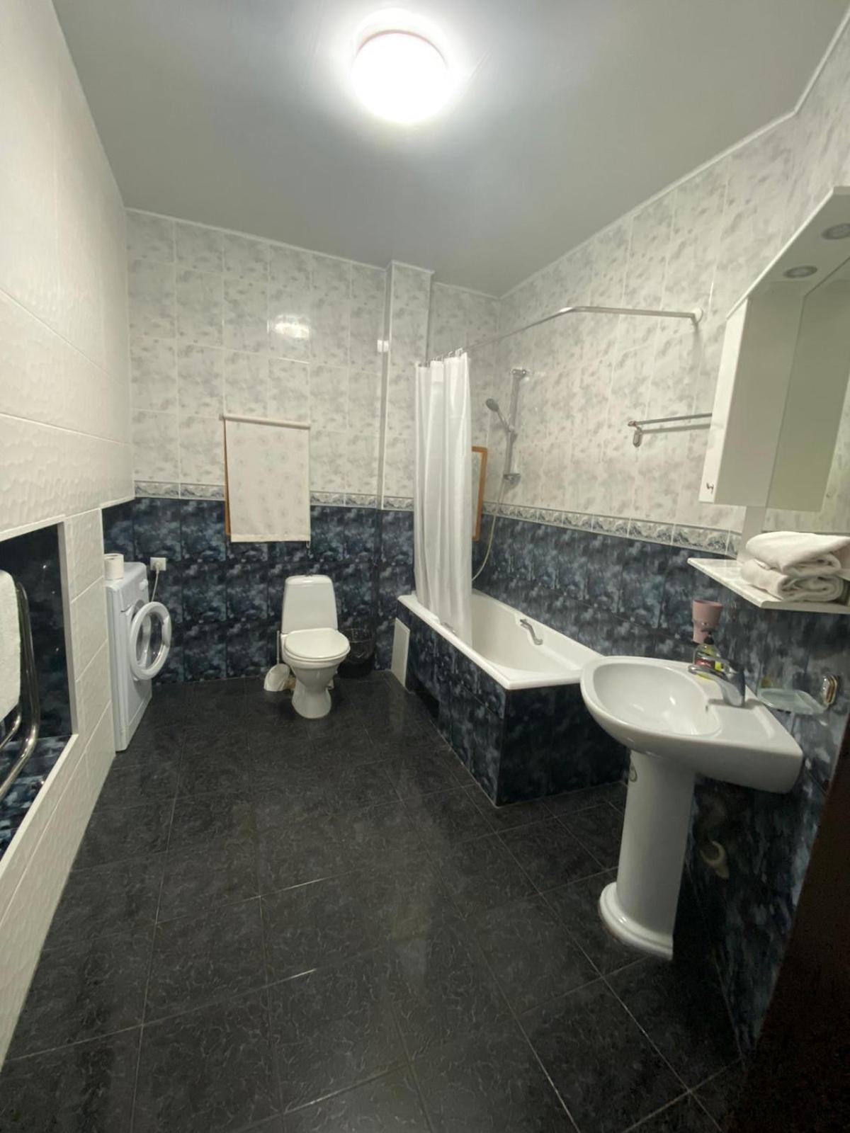 Suites On Chaikovskogo Odessa Exteriör bild